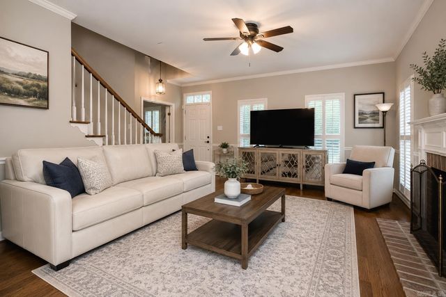 51 Saint Thomas Court, Little Rock, AR 72211