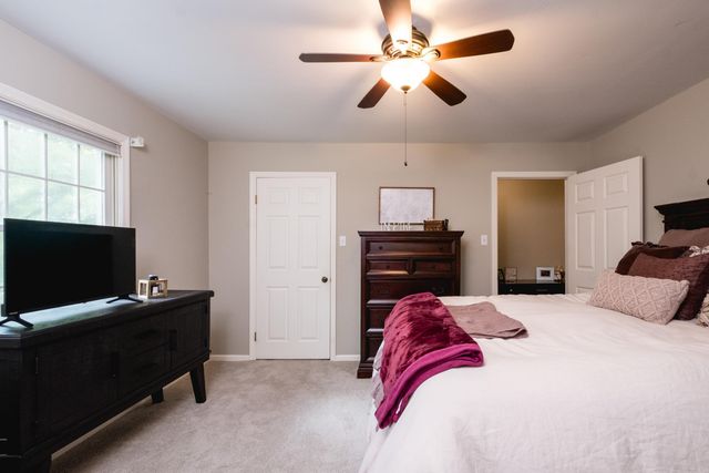 51 Saint Thomas Court, Little Rock, AR 72211