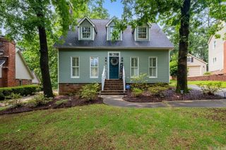 51 Saint Thomas Court, Little Rock, AR 72211