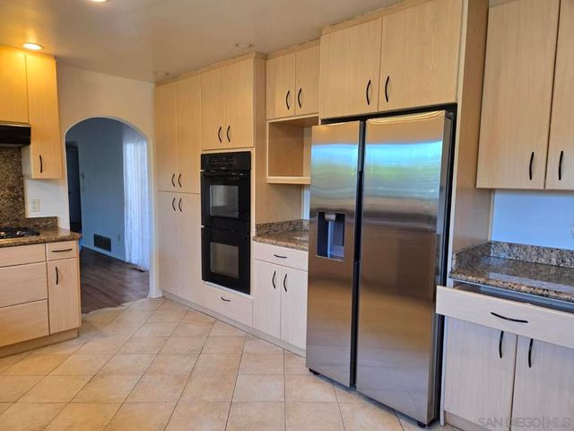 5310 Prosperity, San Diego, CA 92115