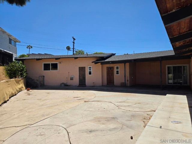 5310 Prosperity, San Diego, CA 92115