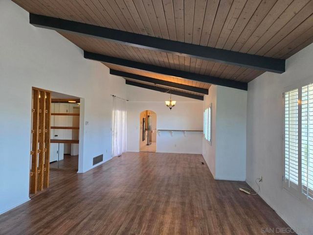 5310 Prosperity, San Diego, CA 92115