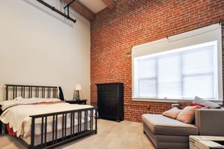 15 Sleeper 104, Boston, MA 02210