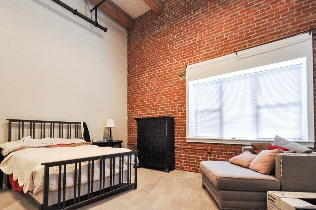 15 Sleeper 104, Boston, MA 02210