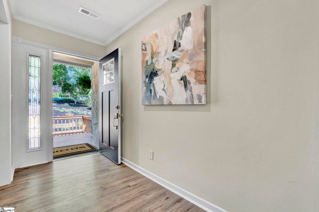 204 Fishbrook Way, Simpsonville, SC 29681