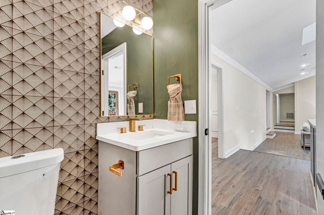 204 Fishbrook Way, Simpsonville, SC 29681