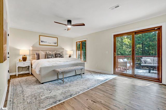 204 Fishbrook Way, Simpsonville, SC 29681