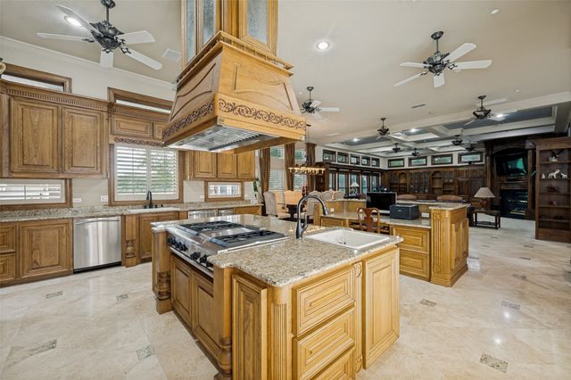 1634 Oak Ridge Drive, Corinth, TX 76210
