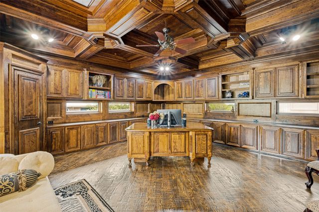 1634 Oak Ridge Drive, Corinth, TX 76210