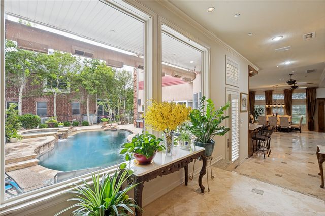 1634 Oak Ridge Drive, Corinth, TX 76210