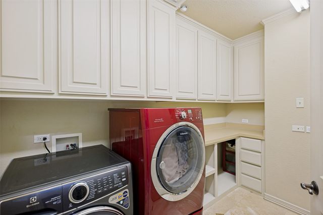 1634 Oak Ridge Drive, Corinth, TX 76210