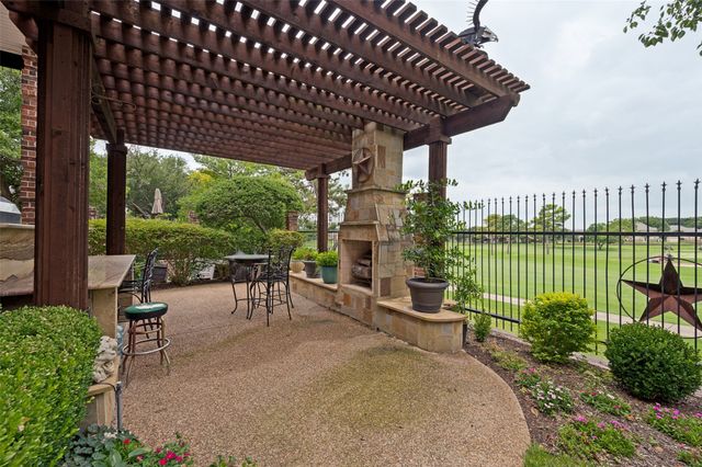 1634 Oak Ridge Drive, Corinth, TX 76210
