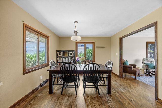 1950 McGowan Boulevard, Marion, IA 52302