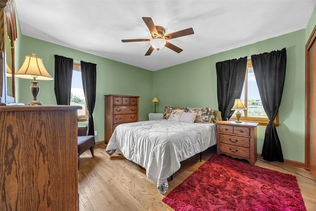 1950 McGowan Boulevard, Marion, IA 52302