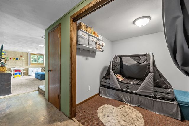 1950 McGowan Boulevard, Marion, IA 52302