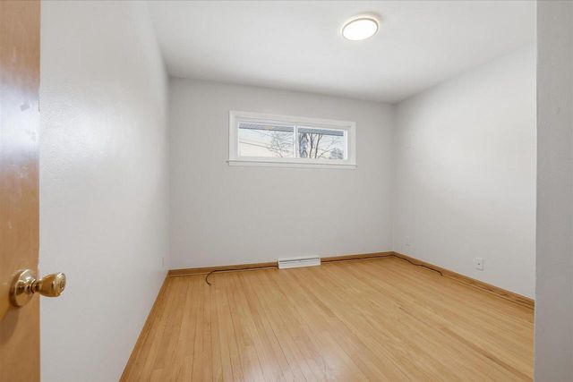 963 14th AVENUE, Grafton, WI 53024