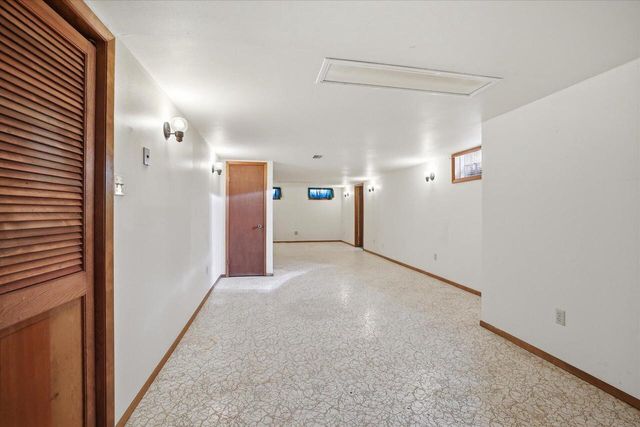 963 14th AVENUE, Grafton, WI 53024