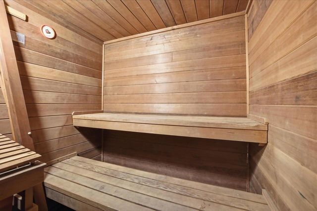 963 14th AVENUE, Grafton, WI 53024