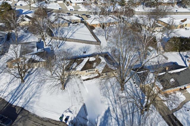 963 14th AVENUE, Grafton, WI 53024