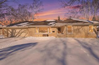 963 14th AVENUE, Grafton, WI 53024