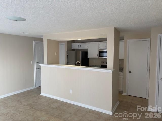 1610 Arlyn Circle, Charlotte, NC 28213