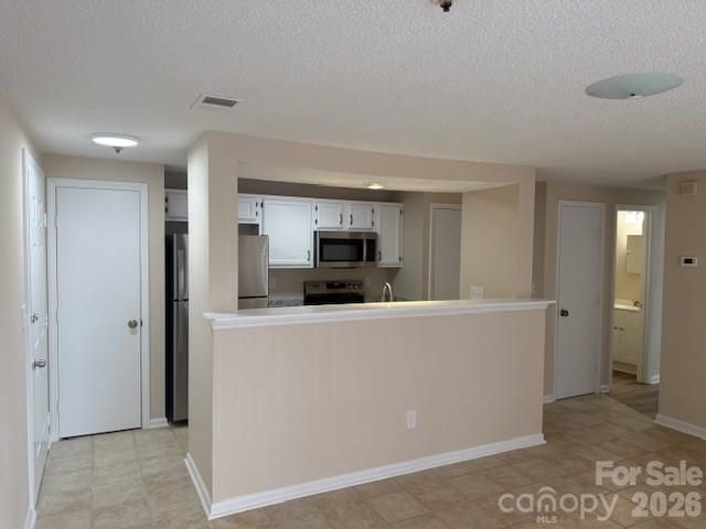 1610 Arlyn Circle, Charlotte, NC 28213