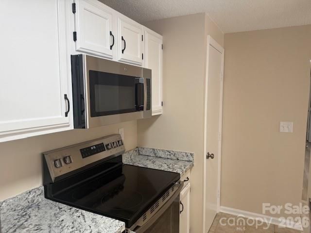 1610 Arlyn Circle, Charlotte, NC 28213