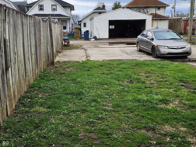 2007 Westview Drive, Indianapolis, IN 46221