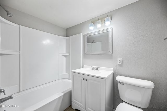 3445 E EARLL Drive 1, Phoenix, AZ 85018