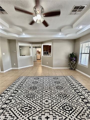 2485 Oak Bend, Beeville, TX 78102