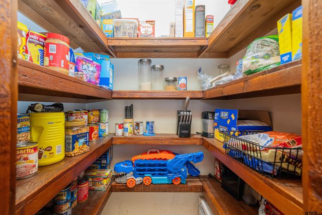 741 E Wilkins, Gladewater, TX 75647