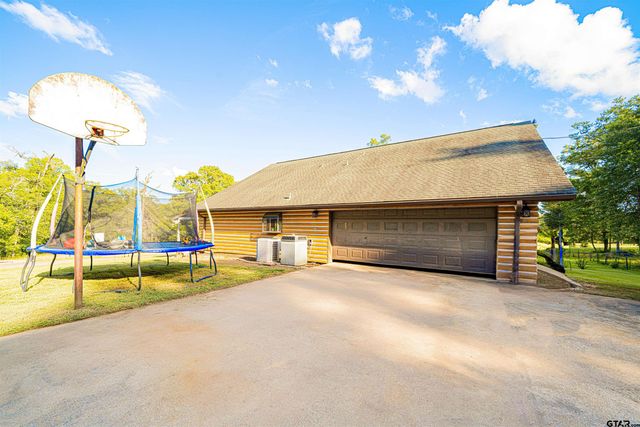 741 E Wilkins, Gladewater, TX 75647