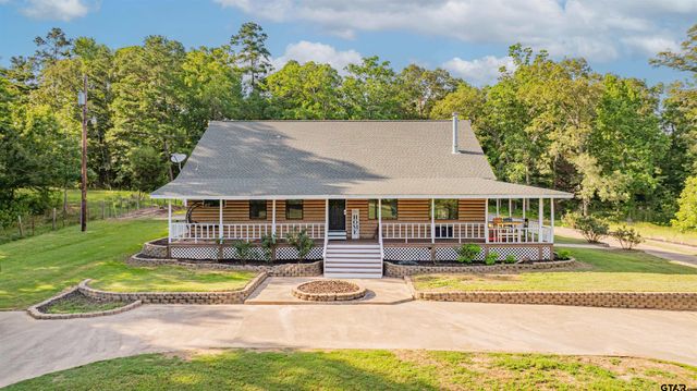 741 E Wilkins, Gladewater, TX 75647