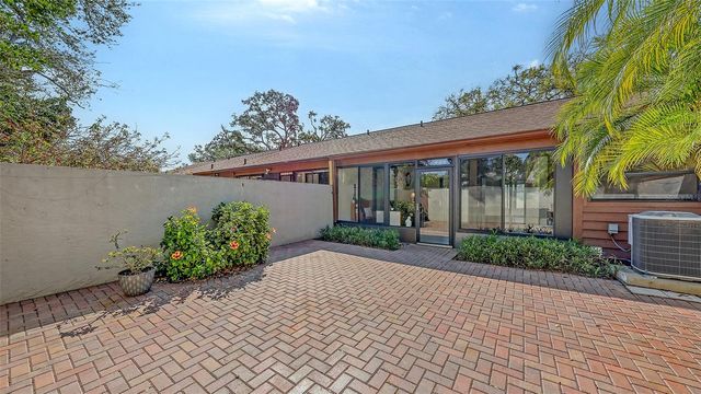 4423 PARK LAKE TERRACE N, Bradenton, FL 34209