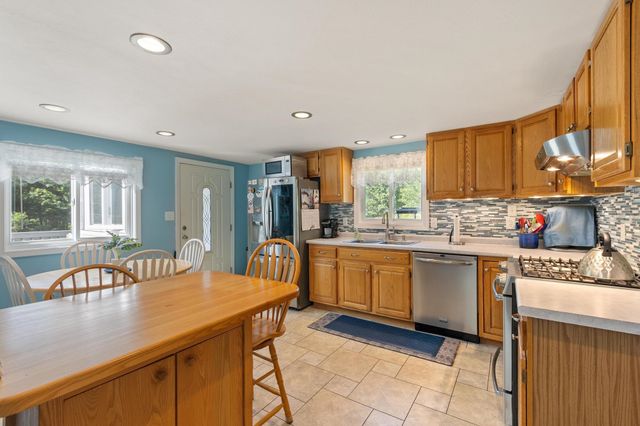 89 Townsend Road, Mason, NH 03048