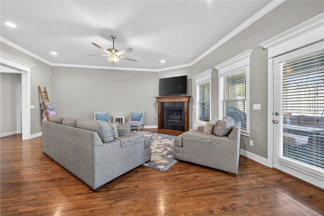 2003 NE Steinbeck Drive, Bentonville, AR 72712