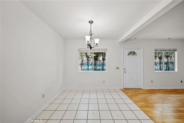 11725 Lemay Street 6, North Hollywood, CA 91606