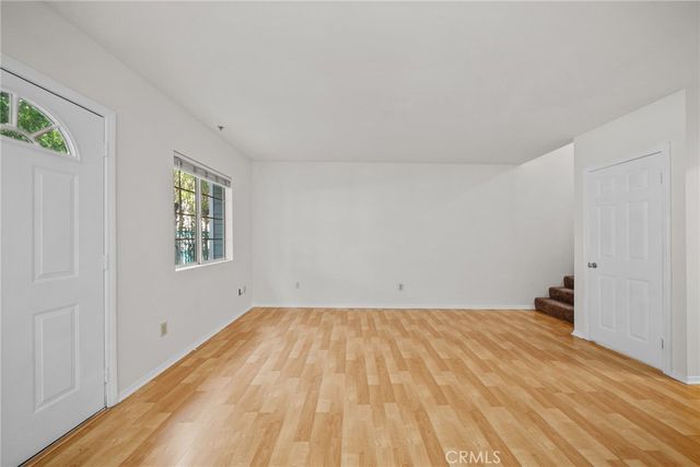 11725 Lemay Street 6, North Hollywood, CA 91606