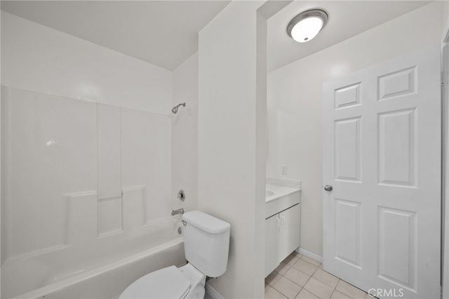 11725 Lemay Street 6, North Hollywood, CA 91606