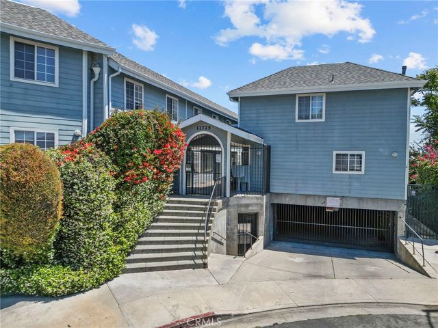11725 Lemay Street 6, North Hollywood, CA 91606