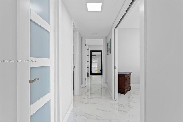 340 Sunset Dr 1810, Fort Lauderdale, FL 33301