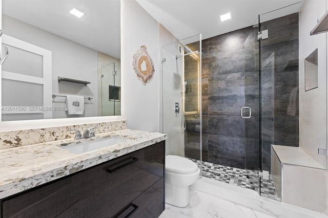 340 Sunset Dr 1810, Fort Lauderdale, FL 33301