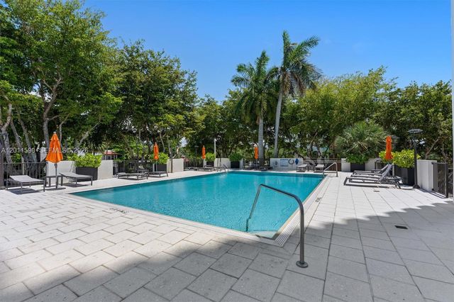 340 Sunset Dr 1810, Fort Lauderdale, FL 33301