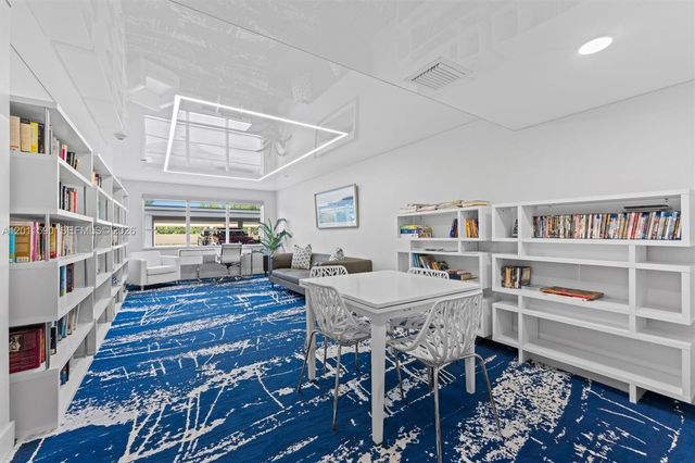 340 Sunset Dr 1810, Fort Lauderdale, FL 33301