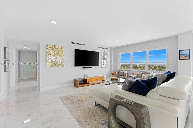 340 Sunset Dr 1810, Fort Lauderdale, FL 33301