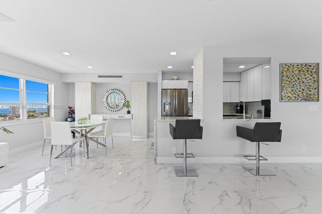 340 Sunset Dr 1810, Fort Lauderdale, FL 33301