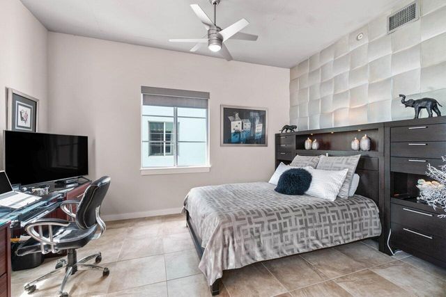 335 SE 6th Avenue 304, Delray Beach, FL 33483