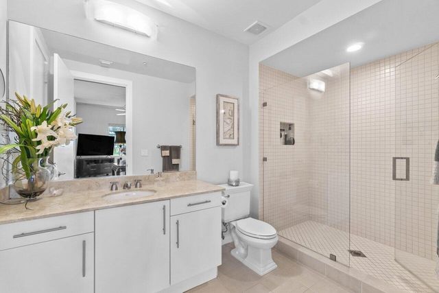 335 SE 6th Avenue 304, Delray Beach, FL 33483
