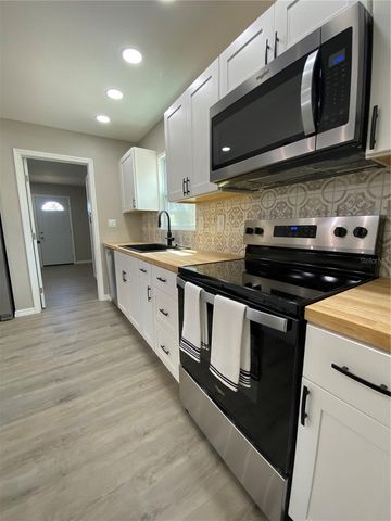 12704 LACEY DRIVE, New Port Richey, FL 34654