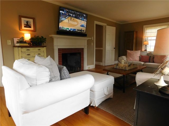 14 Westfield Road, Warwick, RI 02888